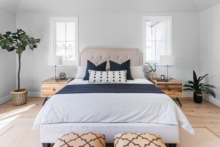 How to Make a Small Bedroom Look Bigger